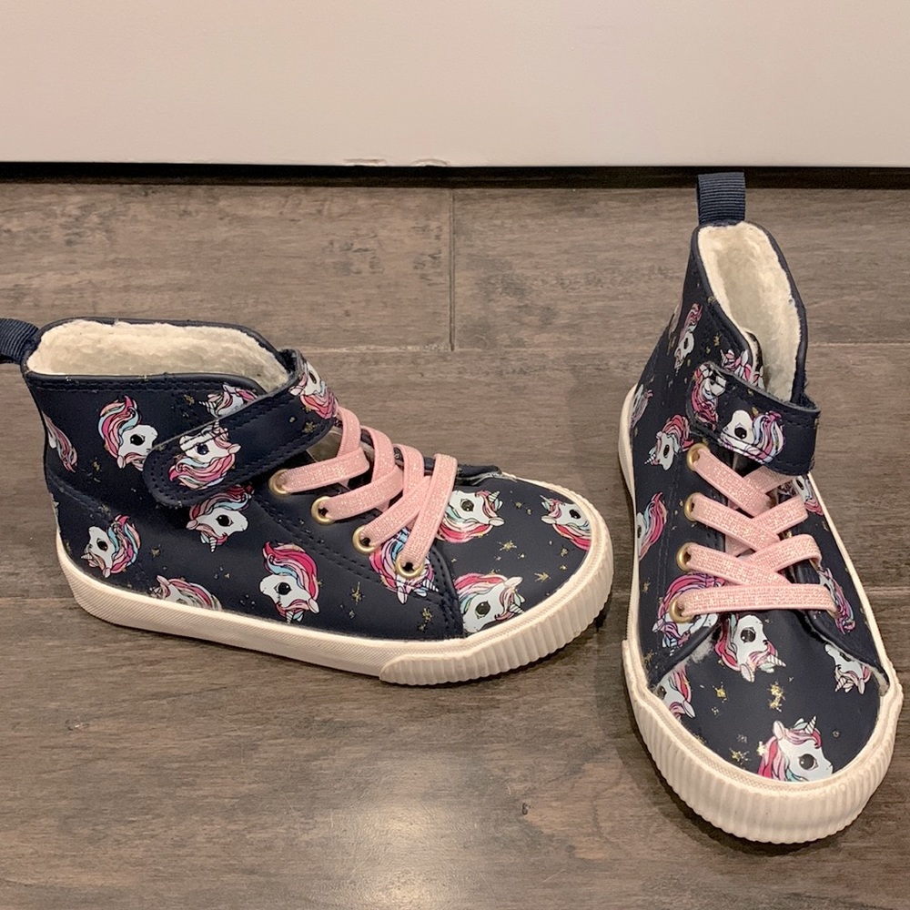 H&M Toddler Sneakers Size 9